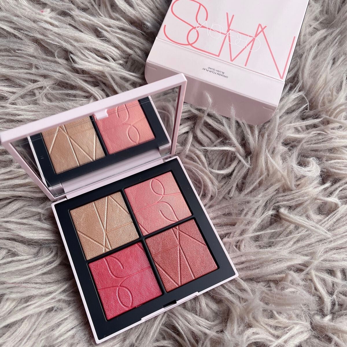 オーガズムフォープレイ ブラッシュクワッド/NARS/パウダーチークを使ったクチコミ(1枚目)