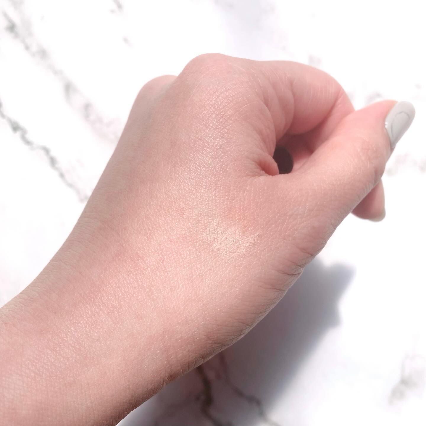 カバーパーフェクション コンシーラー ペンシル/the SAEM/ペンシルコンシーラーを使ったクチコミ（3枚目）