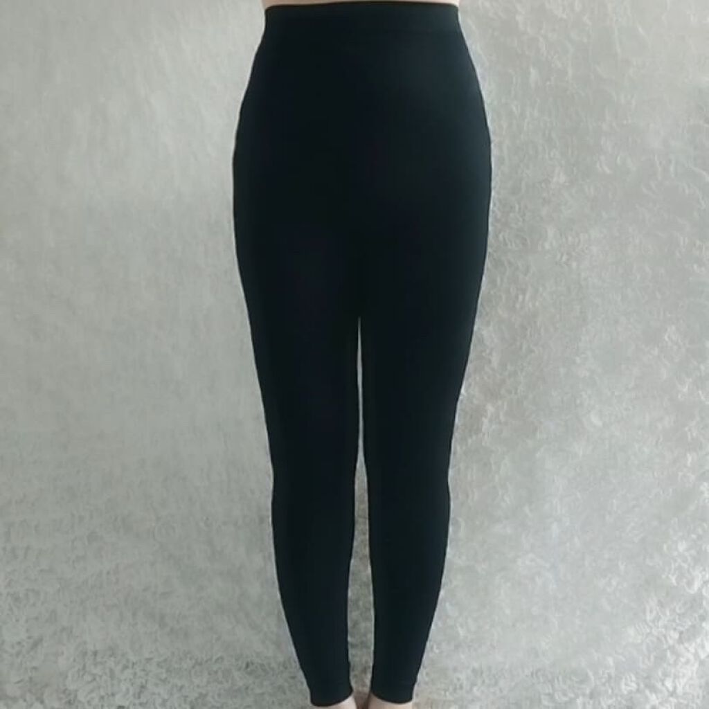 あたりちゃん♥️フォロバ&イイネ返し on LIPS 「【ELESLIMエレスリム】長年、脚の冷えや浮腫に悩み続けてき..」(8枚目)