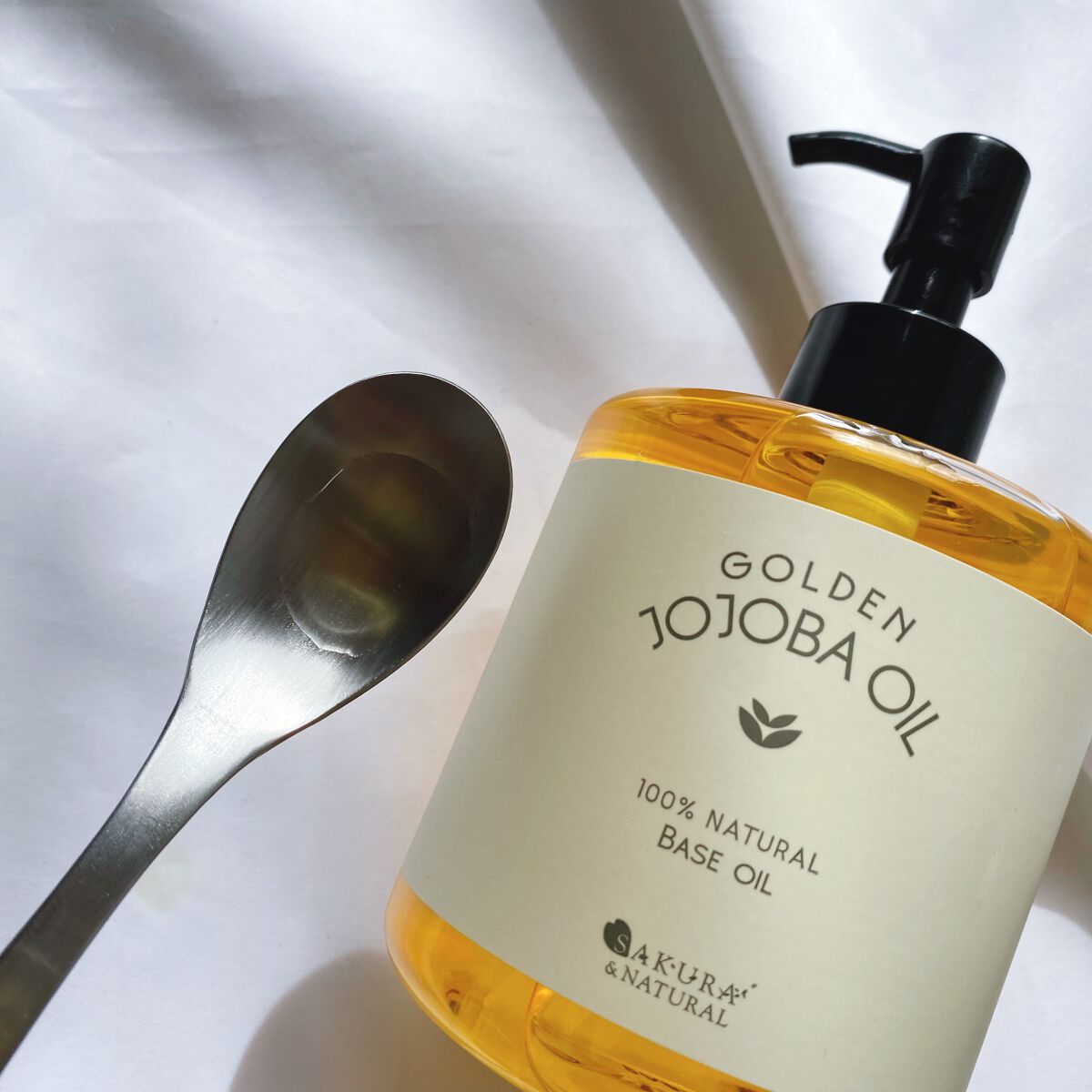 ゴールデンホホバオイル/SAKURA&NATURAL/ボディオイルを使ったクチコミ（2枚目）