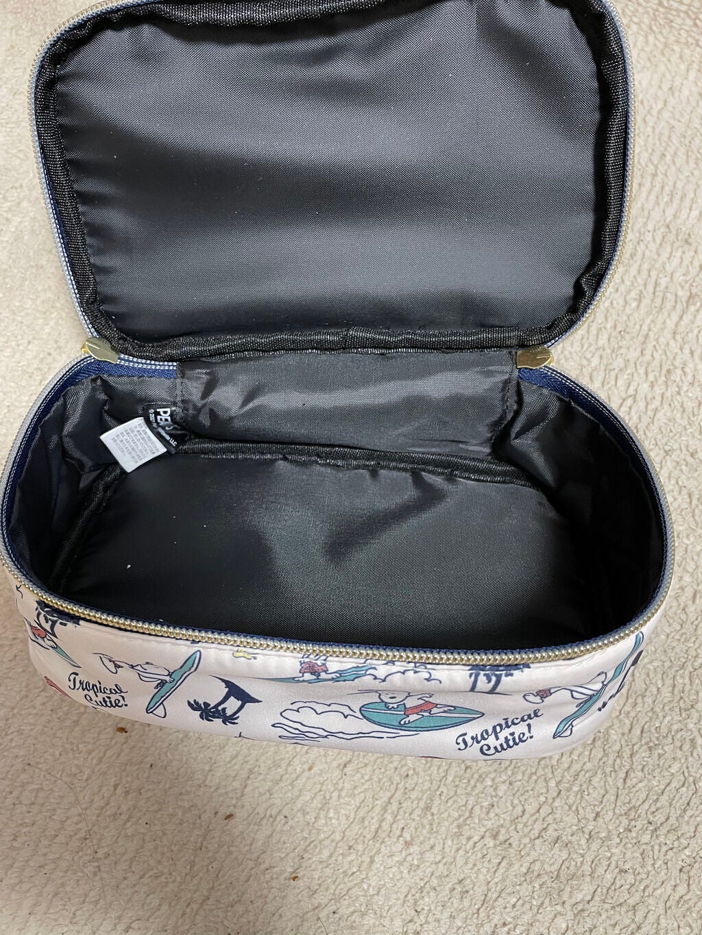 ゆう on LIPS 「しまむらさんでメイクポーチ買ってきました!スヌーピーのポーチで..」(3枚目)