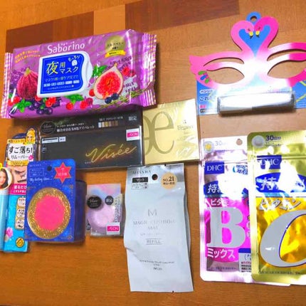 グラマラスリッチ アイパレット (クリスマスコフレ 2018)/Visée/メイクアップキットを使ったクチコミ(1枚目)