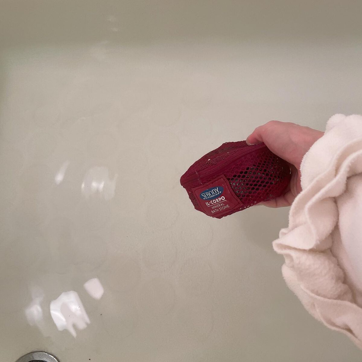 Shiho Arai on LIPS 「・・明けましておめでとうございます。本年もどうぞよろしくお願い..」(3枚目)