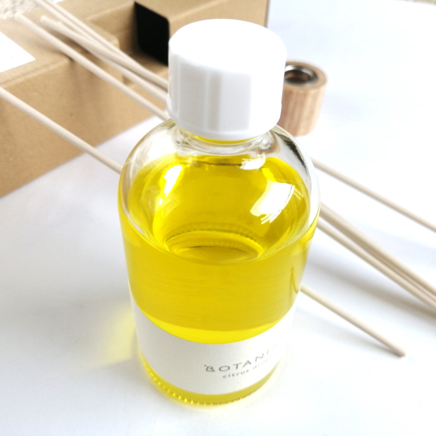 リードディフューザー シトラスドロップス/ボタニズム /香水(その他)を使ったクチコミ(2枚目)