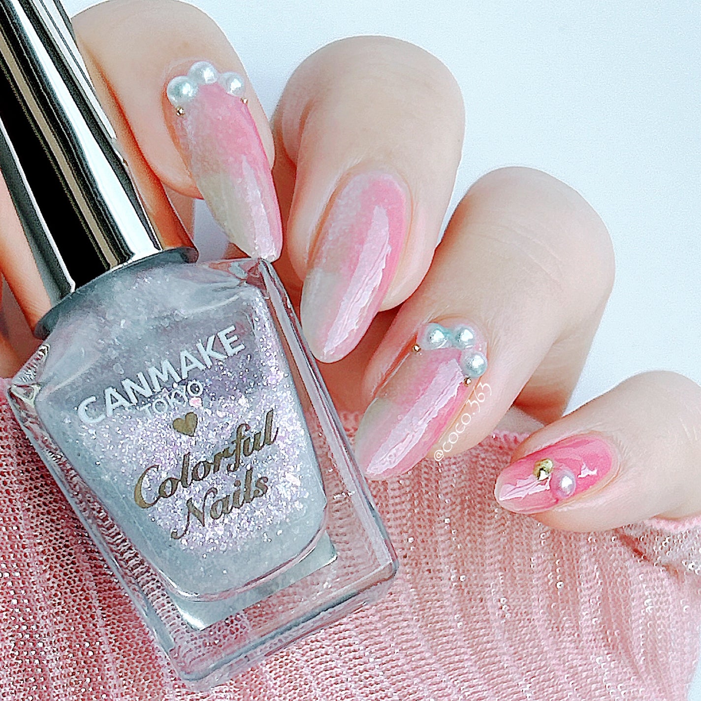 カラフルネイルズ/キャンメイク/マニキュアを使ったクチコミ(3枚目)