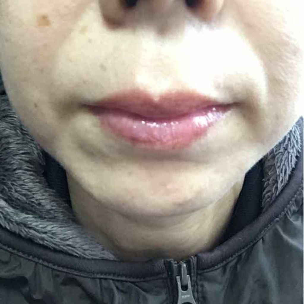 エクストラ リップ ティント/BOBBI BROWN/リップティントを使ったクチコミ（3枚目）