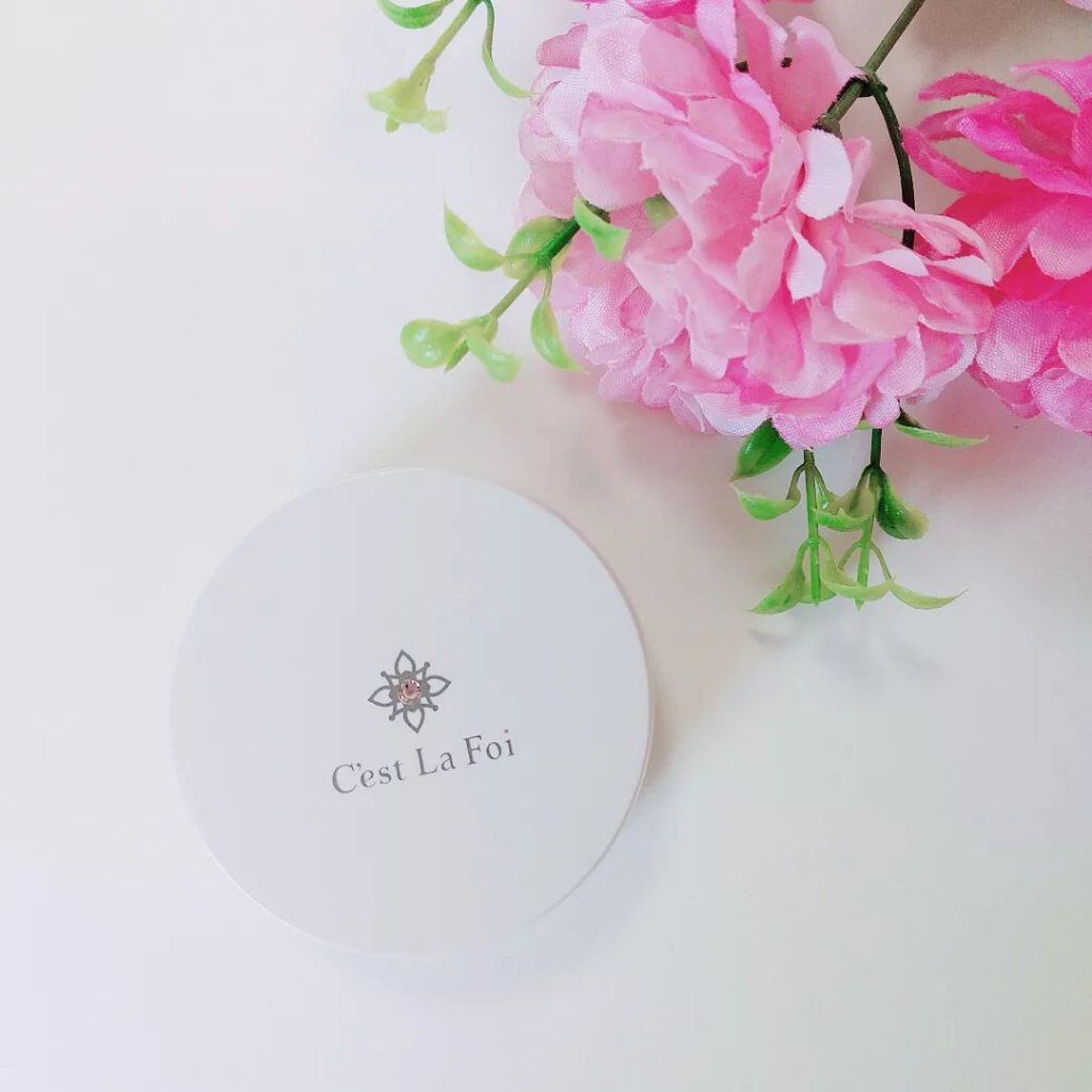 さくら on LIPS 「ビタミンC誘導体VC-IP(保湿成分)配合のフェイスパウダー❗..」(3枚目)