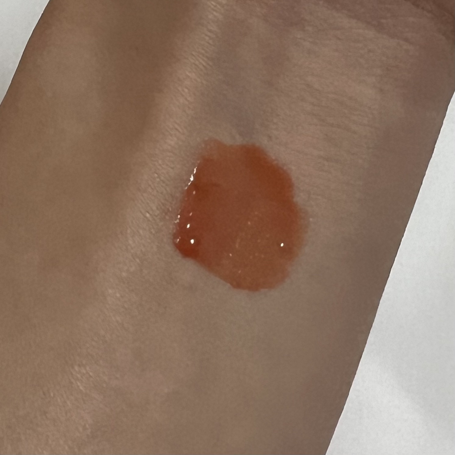 ニュアンスラップティント 02 珊瑚ローズ/Fujiko/リップティントを使ったクチコミ（2枚目）