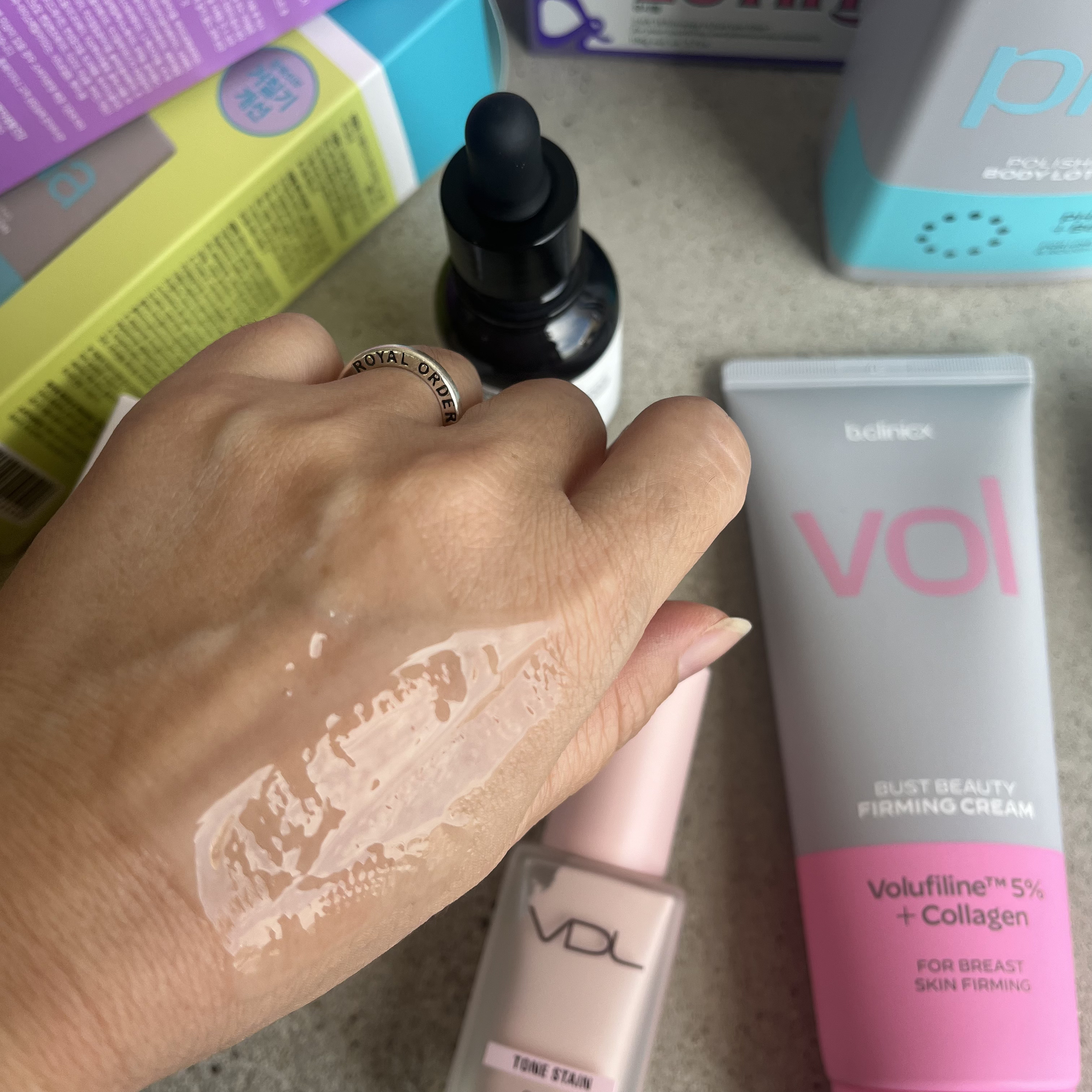 pha 5% ボディーローション/b.clinicx/ボディローションを使ったクチコミ（3枚目）