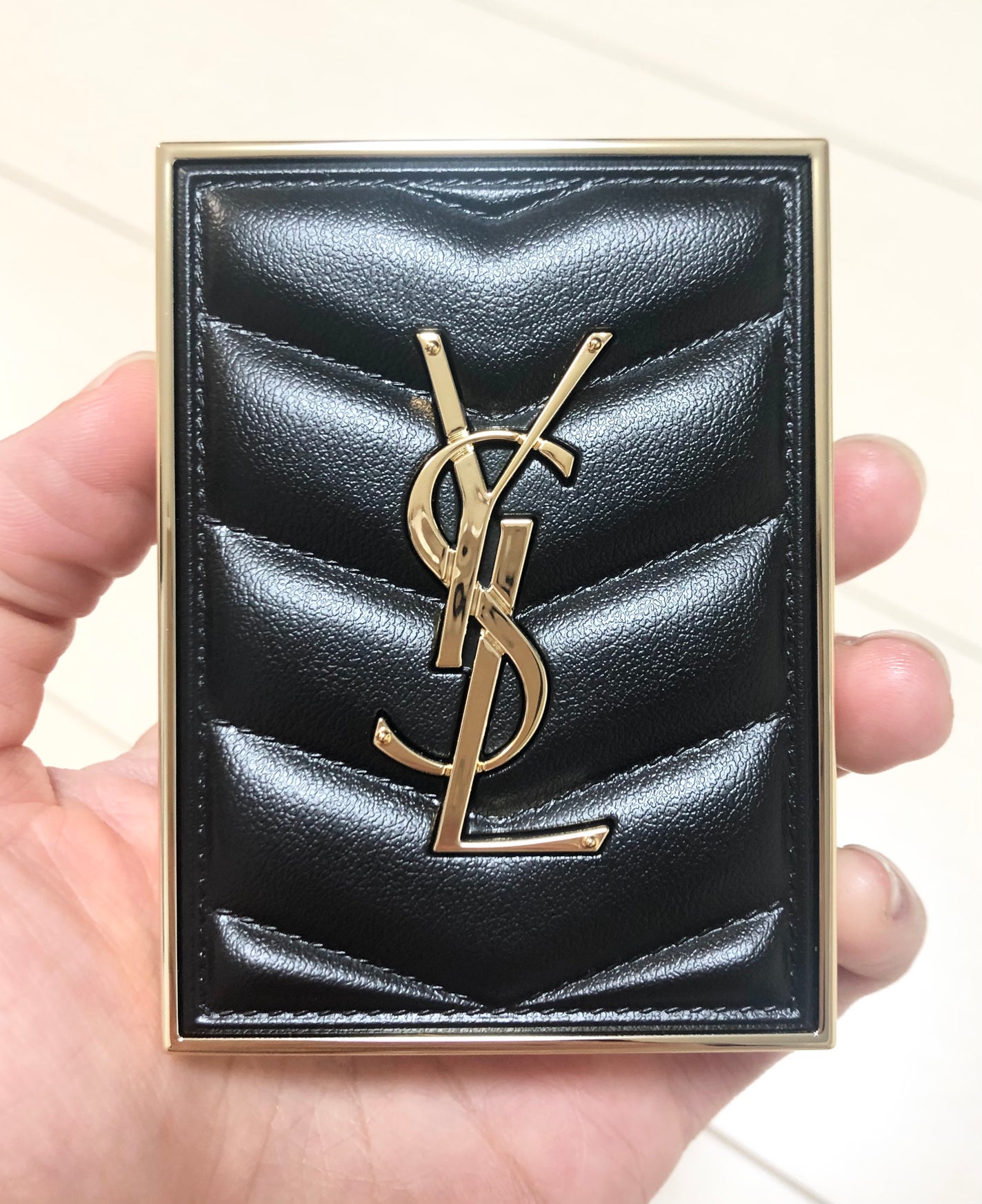 クチュール ミニ クラッチ/YVES SAINT LAURENT BEAUTE/アイシャドウパレットを使ったクチコミ(5枚目)