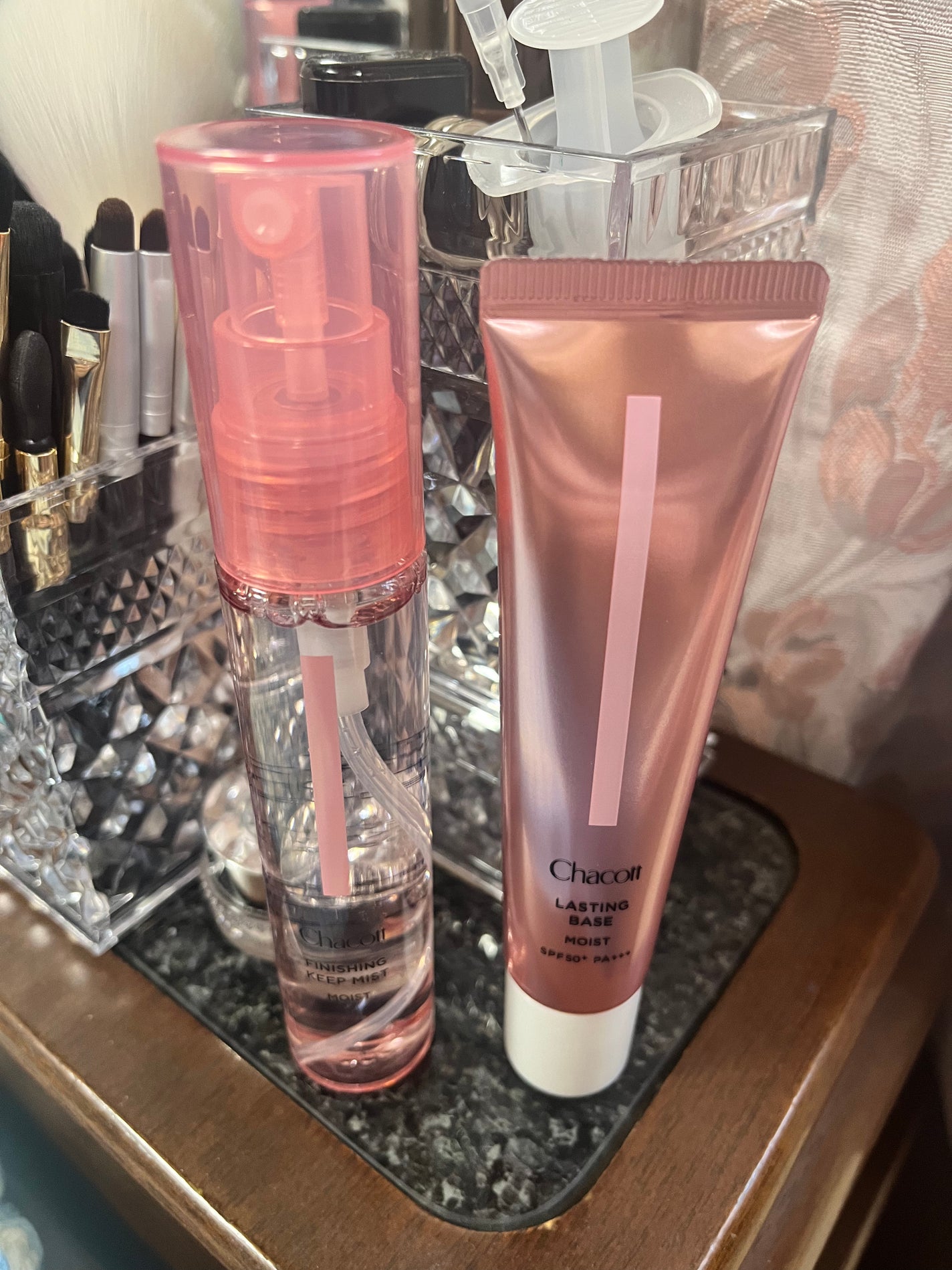 ラスティングベース モイストC/チャコット・コスメティクス/化粧下地を使ったクチコミ(2枚目)