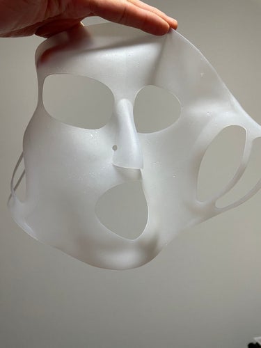 キャンドゥ シリコーン フェイス用マスクのクチコミ「これ、コレからの時期マジで使えます😇　　



百均で購入したシリコンフェイスマスク‼️


.....」（2枚目）
