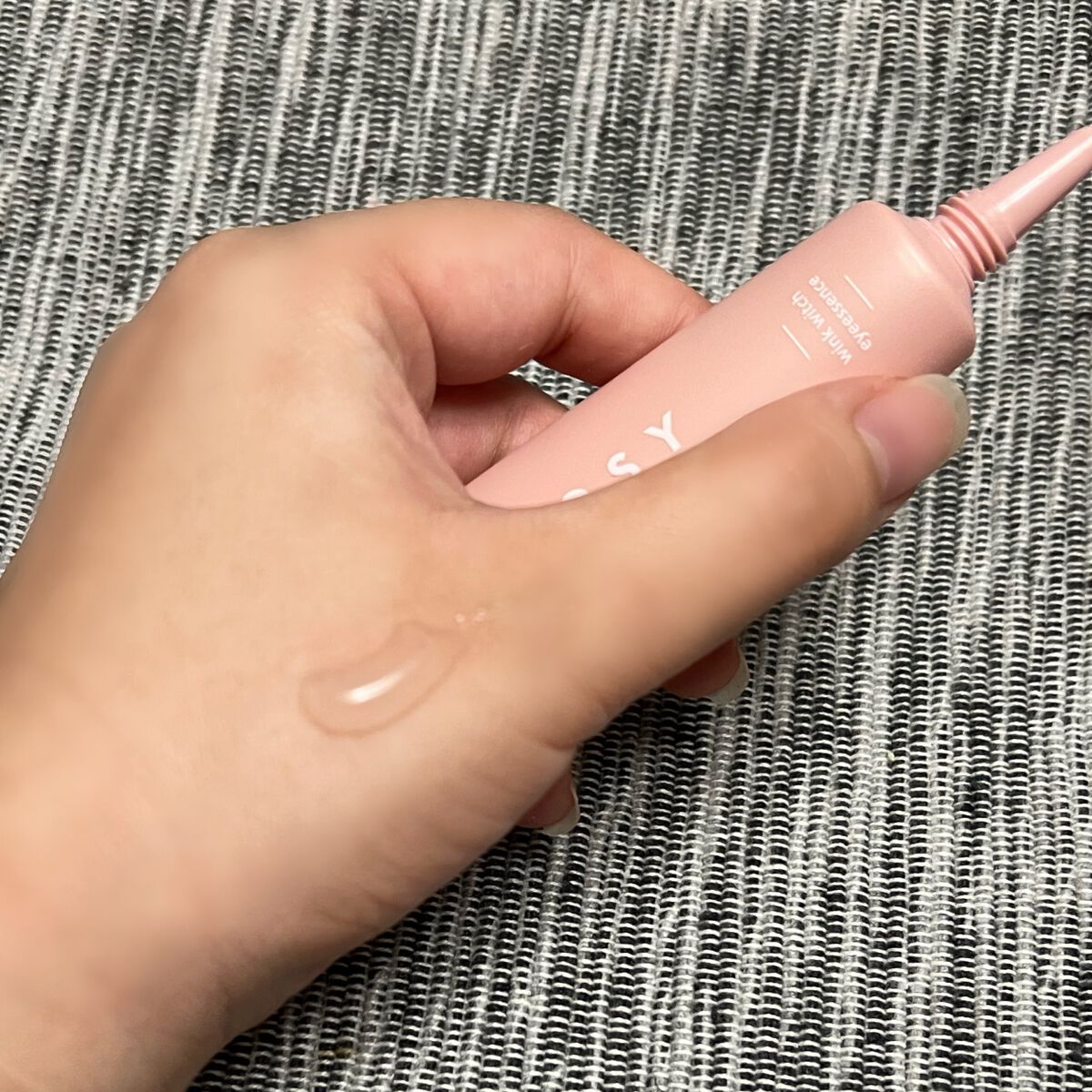 ウインクウィッチアイエッセンス/CHOOSY/アイケア・アイクリームを使ったクチコミ(2枚目)