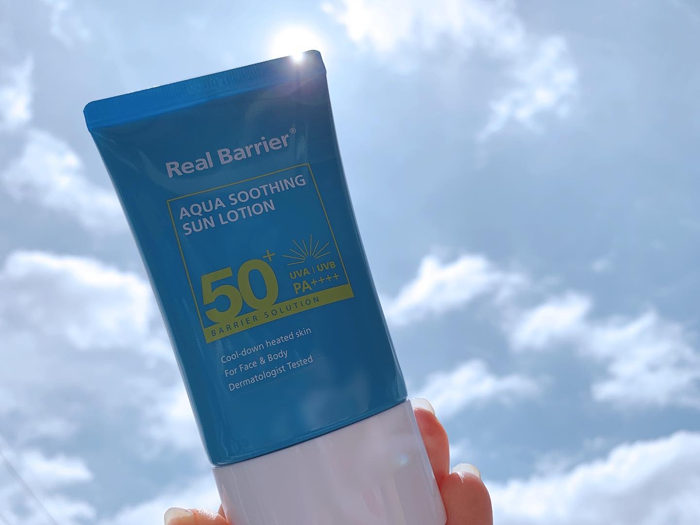 アクアスージングサンローション/Real Barrier/日焼け止めミルクを使ったクチコミ（1枚目）