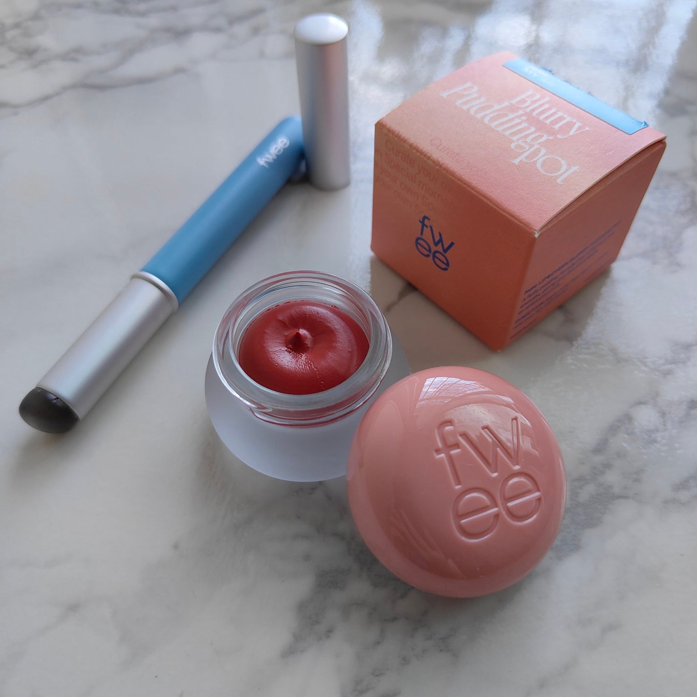 リップアンドチーク ブラーリープリンポット/fwee/口紅を使ったクチコミ(3枚目)