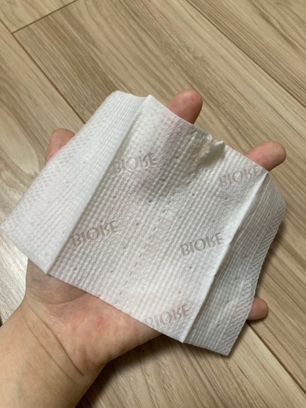 ビオレさらさらパウダーシート 薬用デオドラント 無香料 /ビオレ/ボディシートを使ったクチコミ(2枚目)