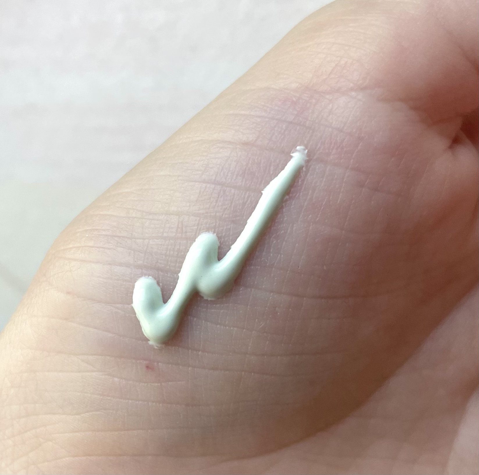 乾燥さん 保湿力スキンケア下地 シカグリーン/乾燥さん/化粧下地を使ったクチコミ（3枚目）