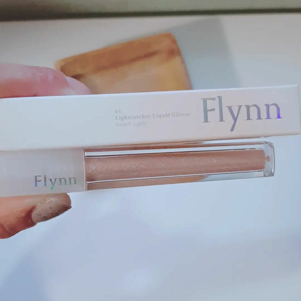 ライトキャッチャーリキッドグリッター/Flynn/グリッターを使ったクチコミ（2枚目）