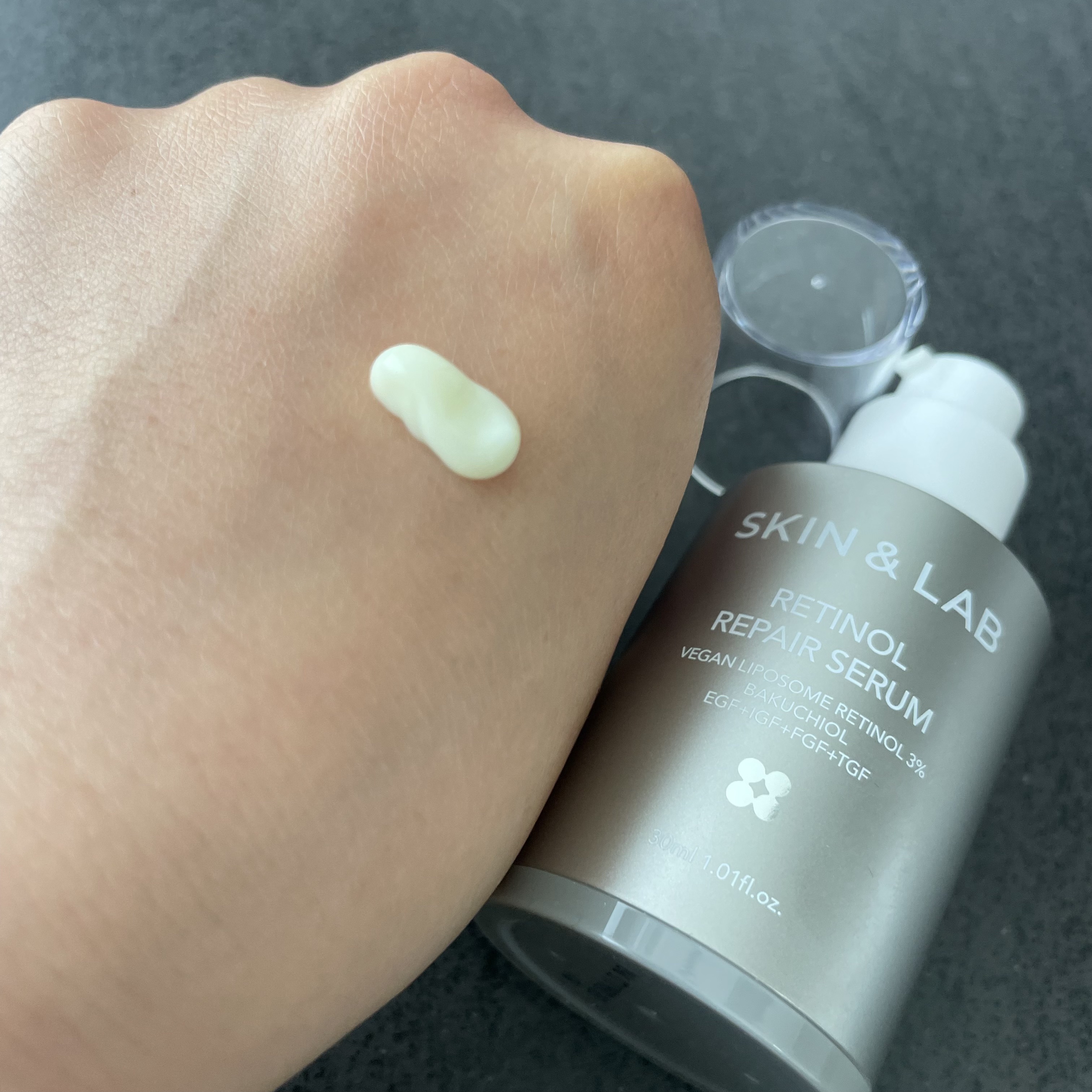 バリアダームモイストクリーム/SKIN&LAB/フェイスクリームを使ったクチコミ（2枚目）