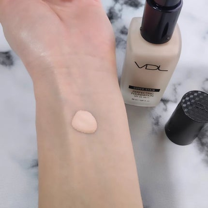 カバーステイン パーフェクティング ファンデーション/VDL/リキッドファンデーションを使ったクチコミ(3枚目)
