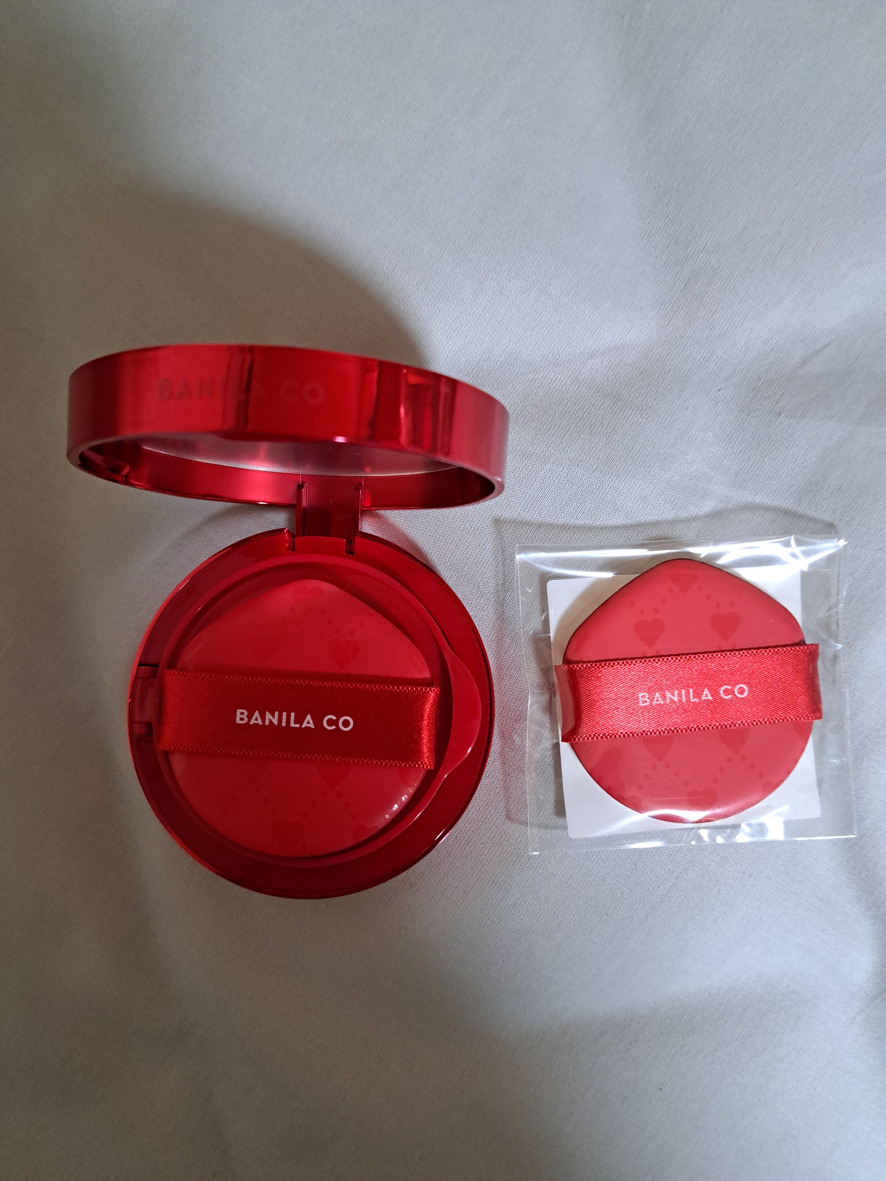 カバーリシャス アルティメット ホワイトクッション 21 アイボリー＜ハートエディション＞/BANILA CO/クッションファンデーションを使ったクチコミ（2枚目）