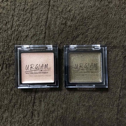 UR GLAM POWDER EYESHADOW ゴールド/U R GLAM/単色アイシャドウを使ったクチコミ(1枚目)