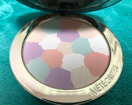 メテオリット コンパクト/GUERLAIN/プレストパウダーを使ったクチコミ(1枚目)