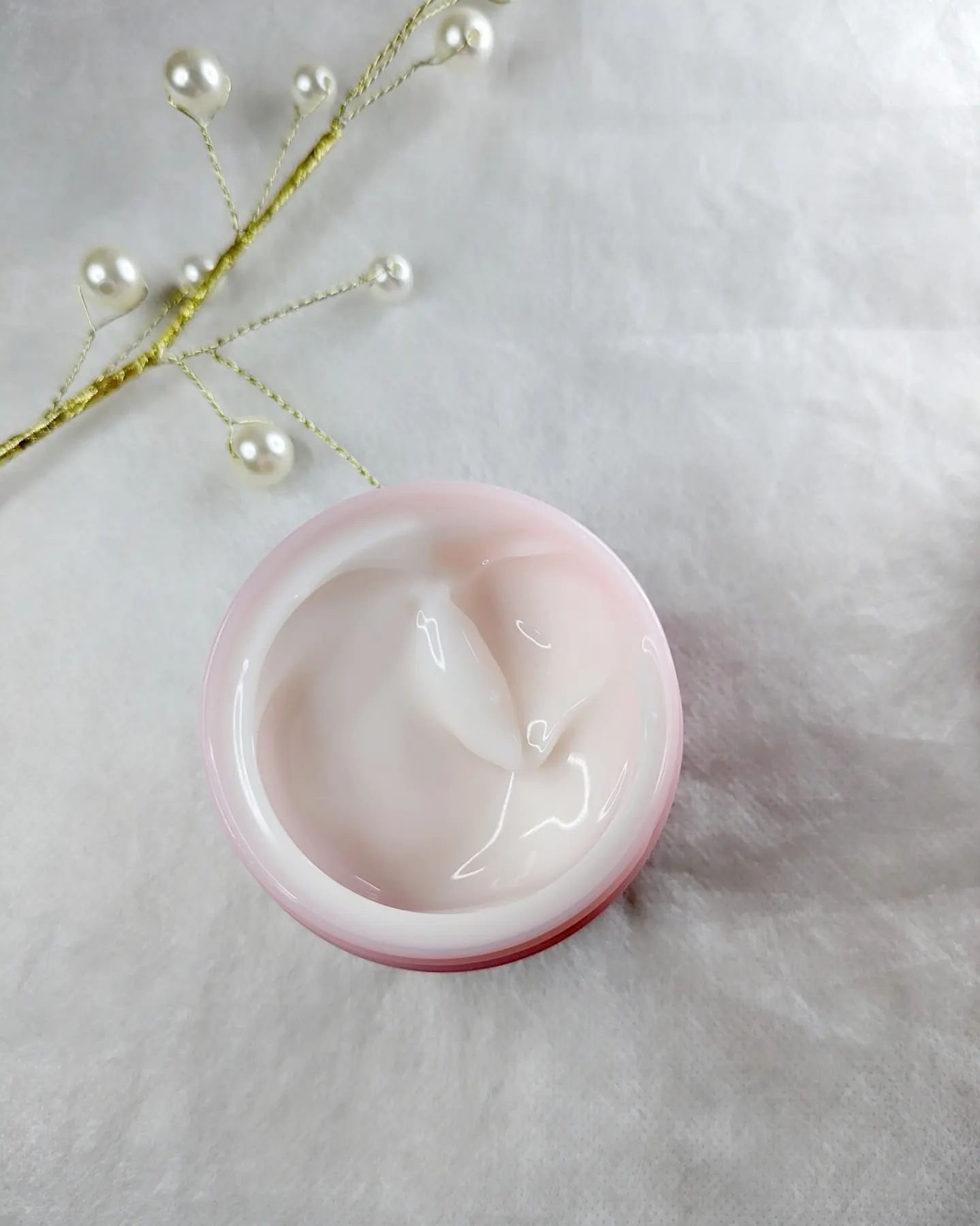 クレームハイパフォーマンス/フォアーネ/フェイスクリームを使ったクチコミ（3枚目）