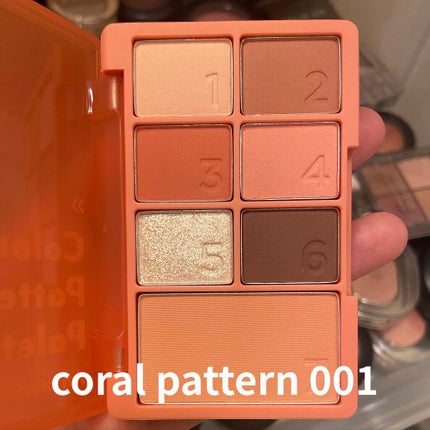 なこ on LIPS 「使いやすい‼️I'mmemeのアイシャドウパレット2色❤︎DH..」(4枚目)