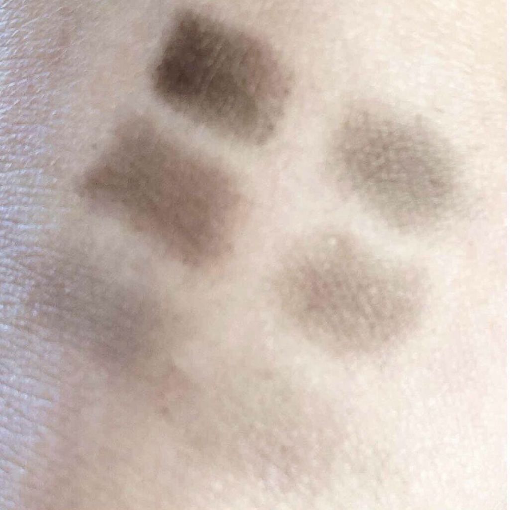 ケイト デザイニングアイブロウ3D/KATE/パウダーアイブロウを使ったクチコミ（3枚目）