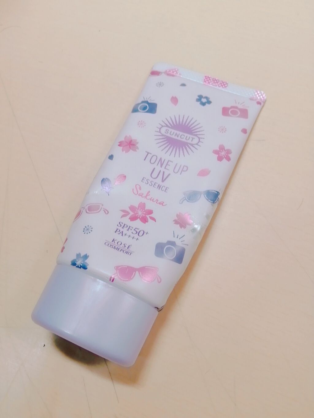 トーンアップUV エッセンス/サンカット®/日焼け止めローションを使ったクチコミ(1枚目)