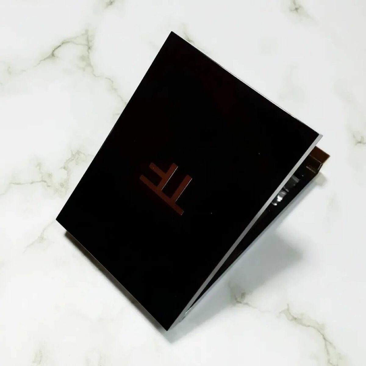 アイ カラー クォード/TOM FORD BEAUTY/アイシャドウパレットを使ったクチコミ(2枚目)