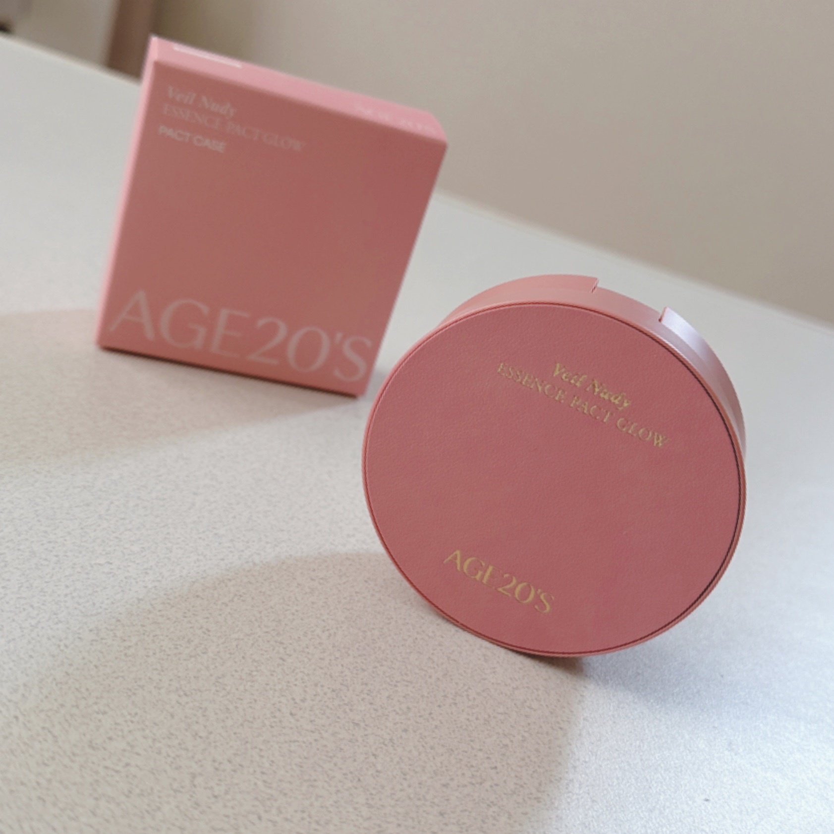 ヴェールヌーディ エッセンスパクトグロウ/AGE20’s/クリーム・エマルジョンファンデーションを使ったクチコミ（2枚目）