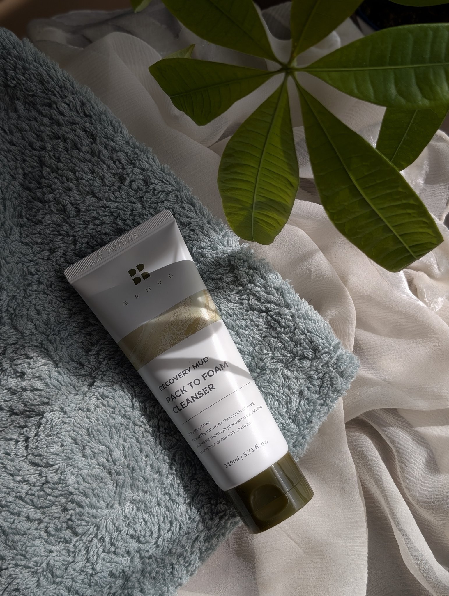 リカバリーマッドバックツーフォームクレンザー/BRMUD/洗顔フォームを使ったクチコミ（1枚目）