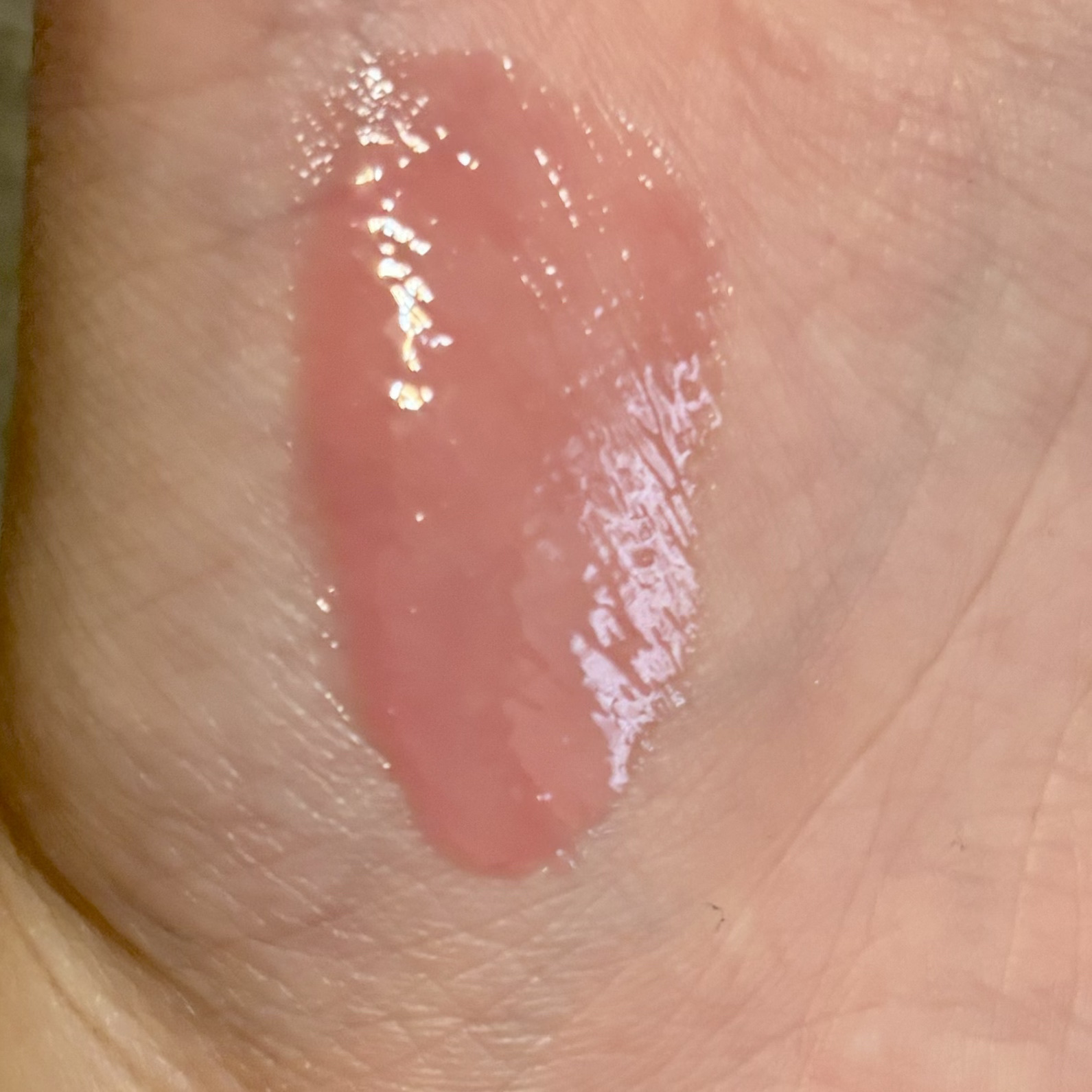 グラスティングカラーグロス/rom&nd/リップグロスを使ったクチコミ（3枚目）