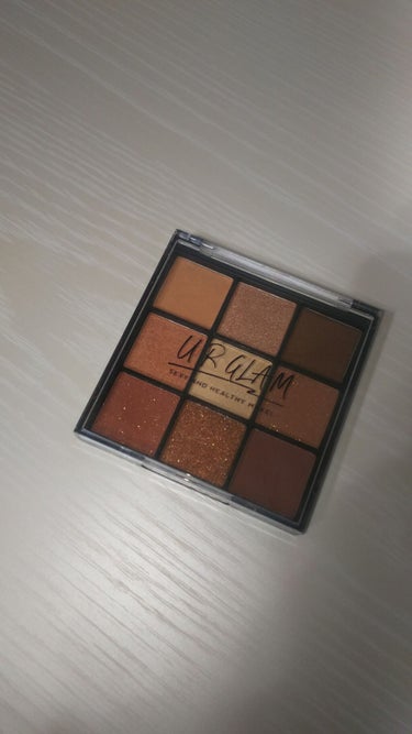 UR GLAM　BLOOMING EYE COLOR PALETTE/U R GLAM/アイシャドウパレットを使ったクチコミ（1枚目）