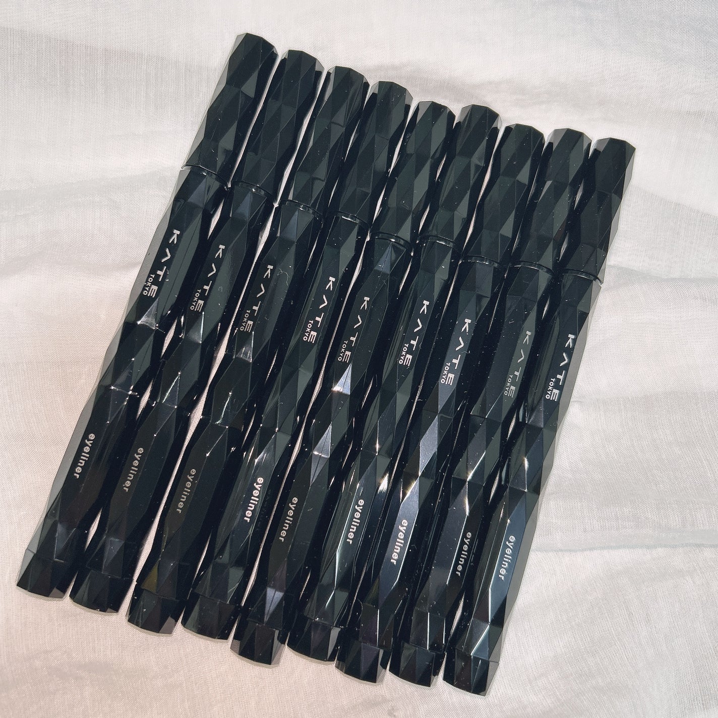 スーパーシャープライナーEX4.0/KATE/リキッドアイライナーを使ったクチコミ(3枚目)