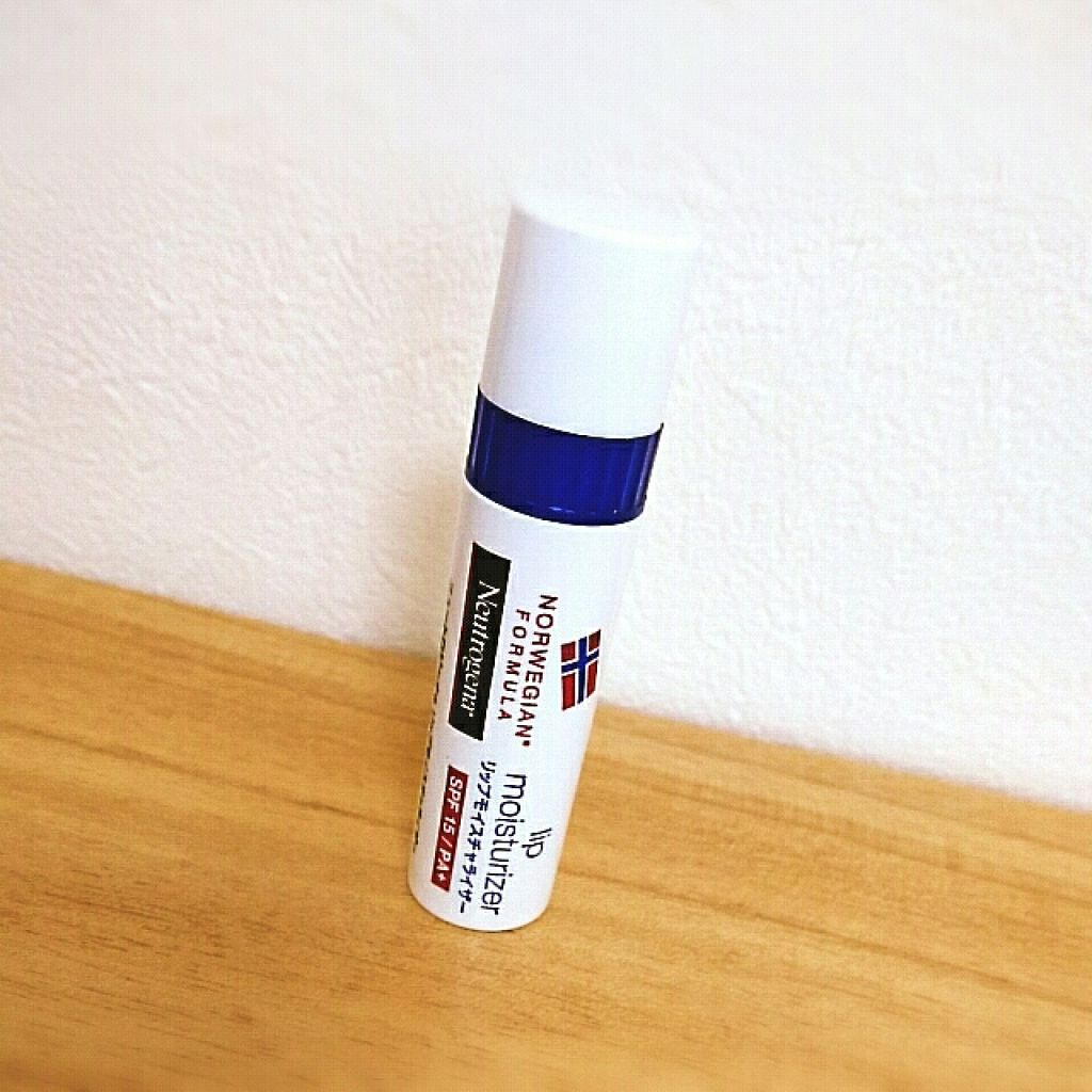 ニュートロジーナ ノルウェーフォーミュラ リップモイスチャライザー/Neutrogena/リップクリームを使ったクチコミ(1枚目)