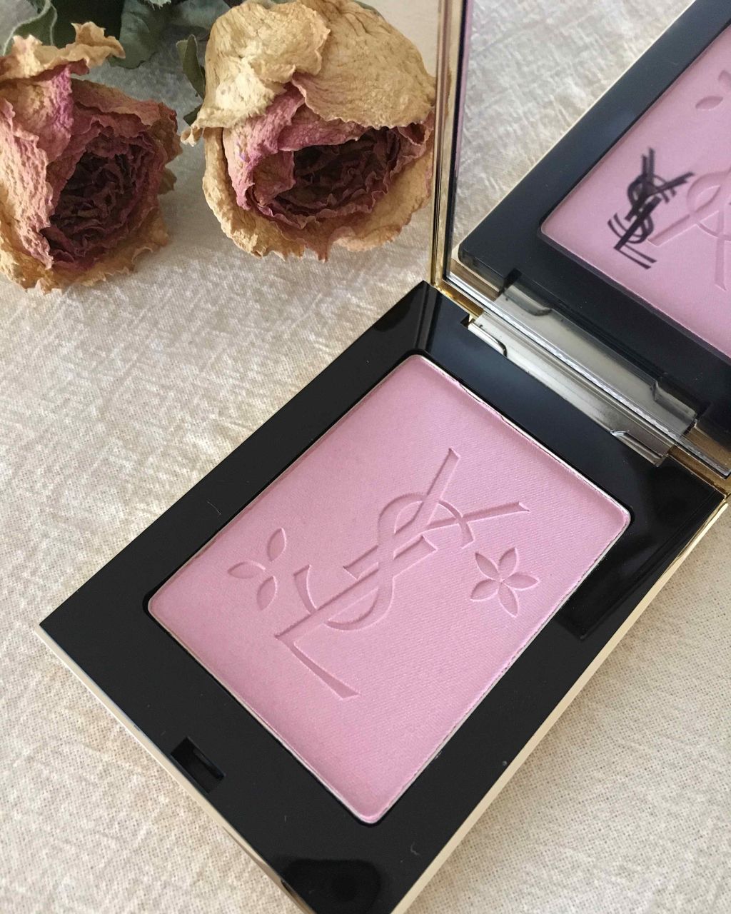 フェイスパレット モン パリフローラル/YVES SAINT LAURENT BEAUTE/プレストパウダーを使ったクチコミ(1枚目)