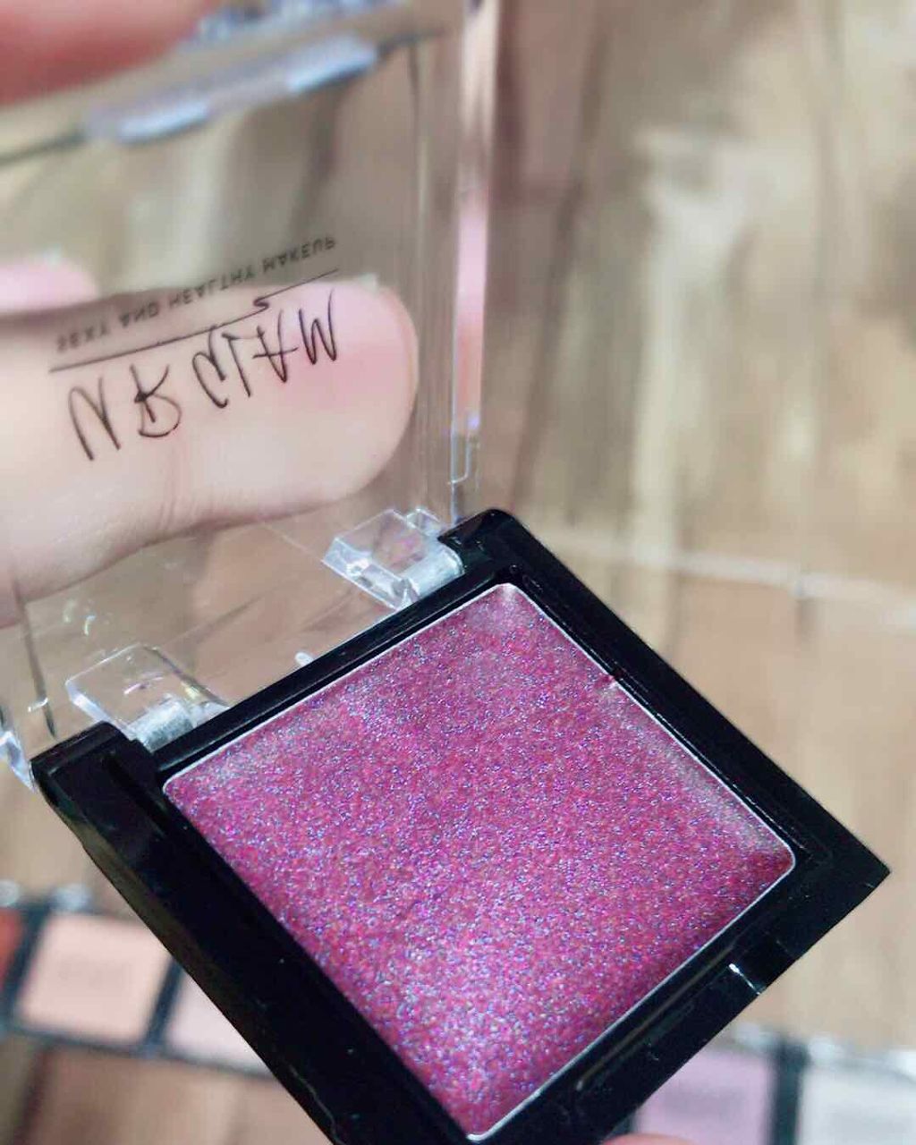 UR GLAM　POWDER EYESHADOW/U R GLAM/単色アイシャドウを使ったクチコミ（3枚目）