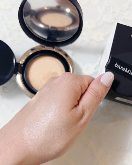オリジナル ピュア セラム カバーアップ クッション/bareMinerals/クッションファンデーションを使ったクチコミ(2枚目)