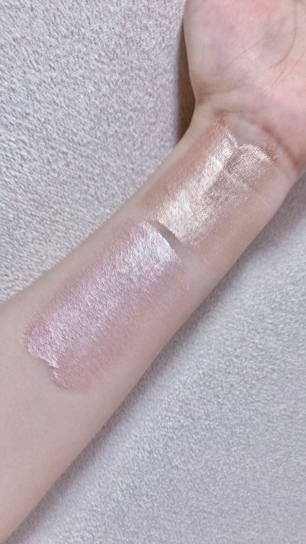 ビヨンドリキッドハイライター/Illamasqua/リキッドハイライトを使ったクチコミ(4枚目)