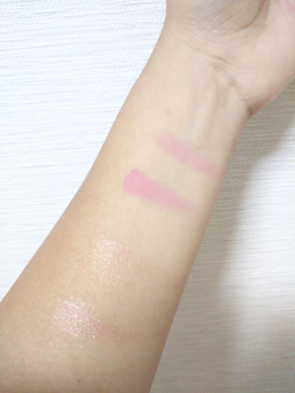 ダイソー×IT GIRL アイシャドウ/DAISO/単色アイシャドウを使ったクチコミ(4枚目)