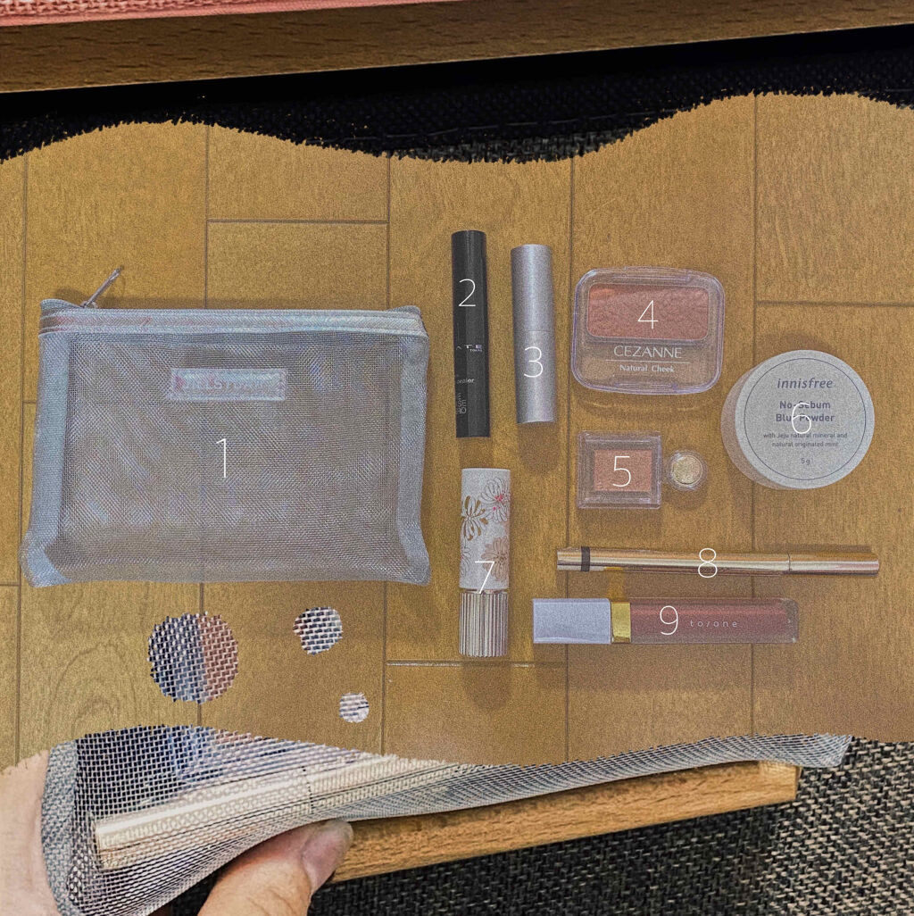 トーン ペタル エッセンス グロス/to/one/リップグロスを使ったクチコミ（2枚目）