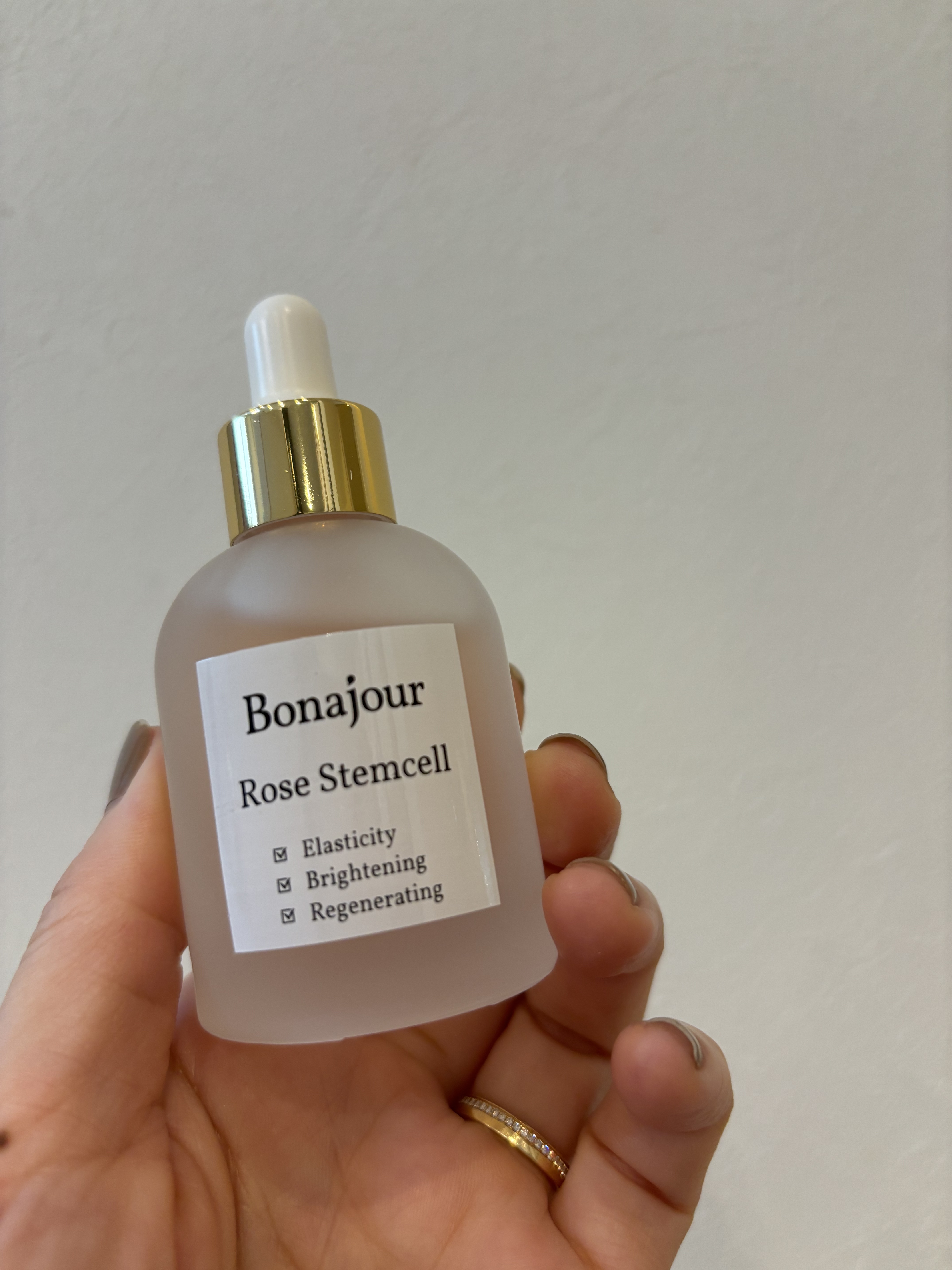 ローズステムセルセラム/Bonajour/美容液を使ったクチコミ（2枚目）