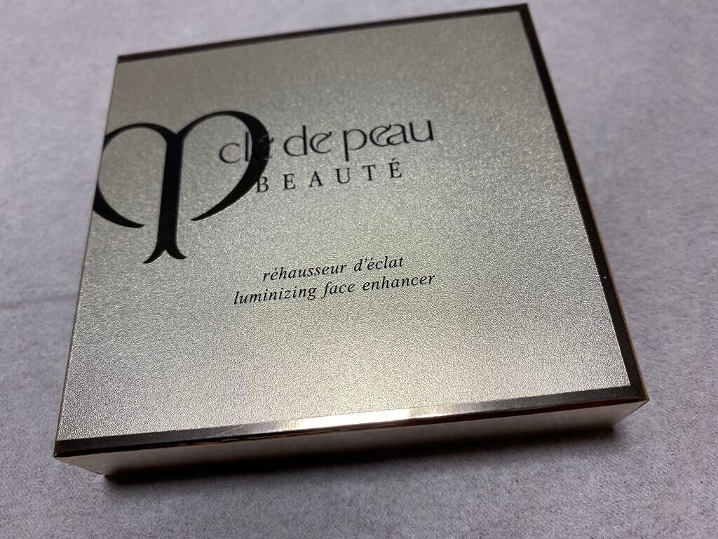 クレ・ド・ポー ボーテ レオスールデクラ/クレ・ド・ポー ボーテ/パウダーハイライトを使ったクチコミ(4枚目)