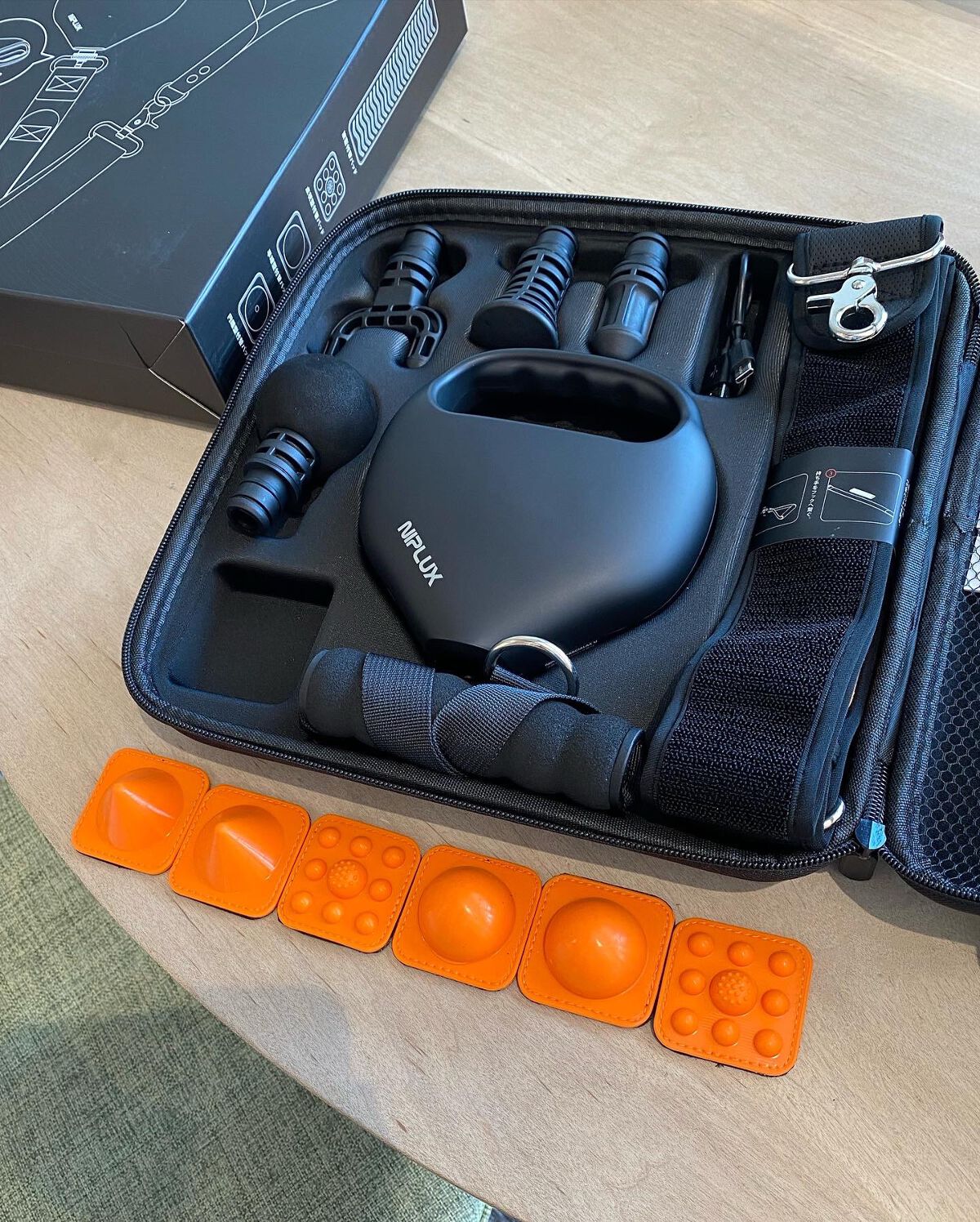 NIPLUX ｜ FASCIALAX U/NIPLUX/マッサージガンを使ったクチコミ（1枚目）