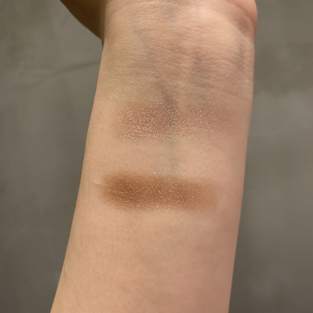  シアー グリッターアイズ/KiSS/単色アイシャドウを使ったクチコミ（2枚目）