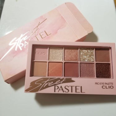 プロ アイ パレット 06 STREET PASTEL/CLIO/アイシャドウパレットを使ったクチコミ（1枚目）