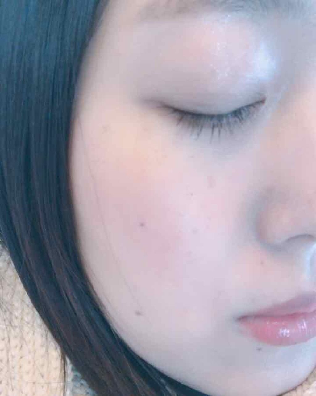 フローレスエシリアル フルイド ファンデーション/THREE/リキッドファンデーションを使ったクチコミ(2枚目)